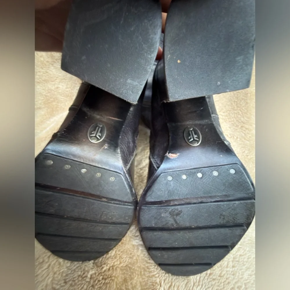 Frye $350 black